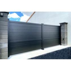 Portail battant motorisé Fidji avec lames horizontales de 160 mm, RAL gris
