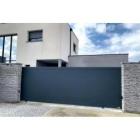 Portail coulissant Merlot avec lames horizontales de 160 mm, RAL gris anthracite 7016